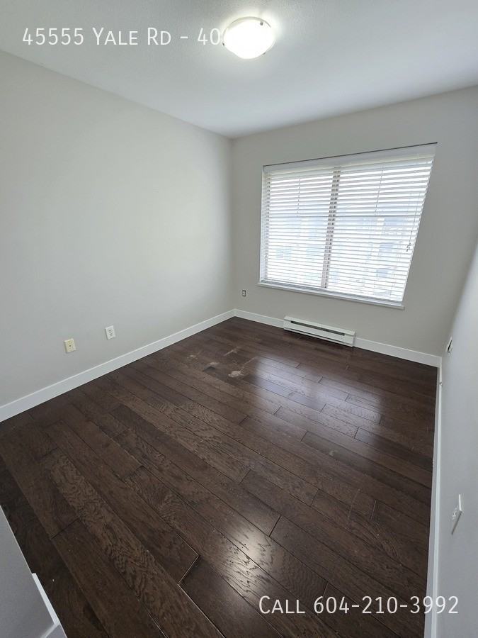 45555 Yale Rd #404 - Photo 4 of 8