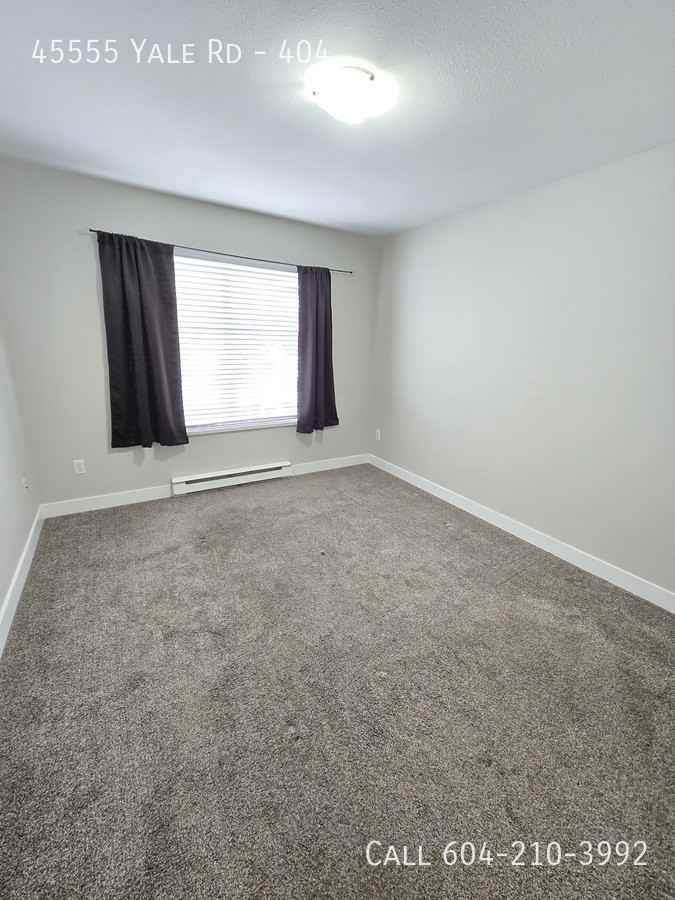 45555 Yale Rd #404 - Photo 6 of 8