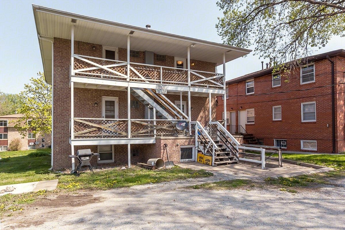 4611 Cooper Ave #06 - Photo 2 of 15