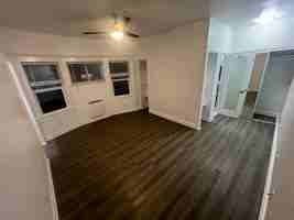 featured image of 906 Pacific Ave