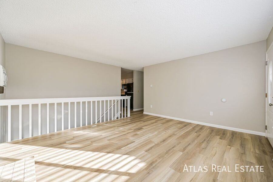 3828 S Ouray Way - Photo 3 of 35