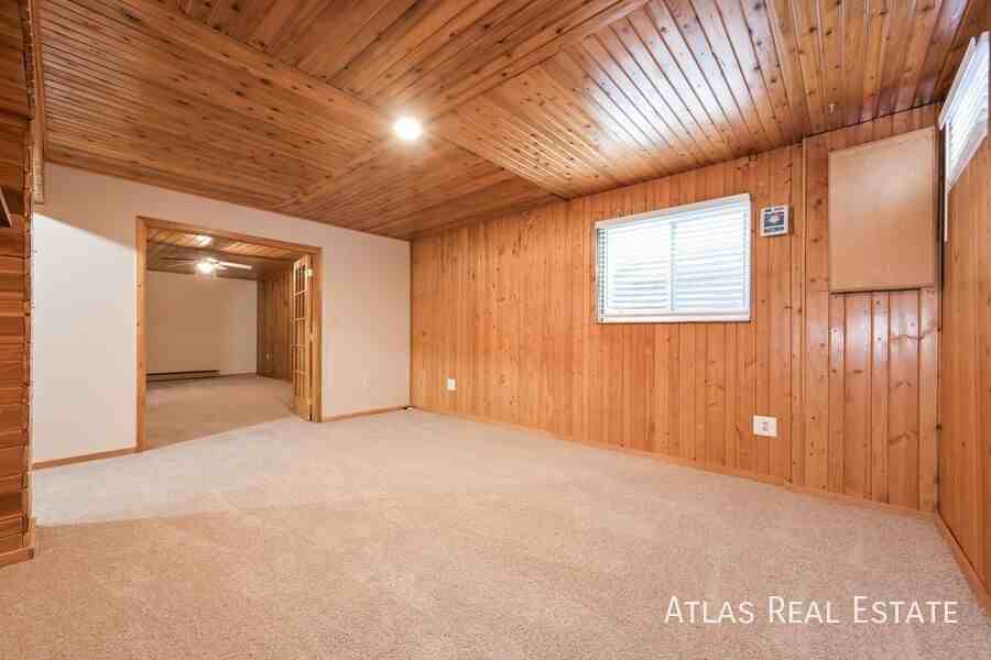3828 S Ouray Way - Photo 7 of 35