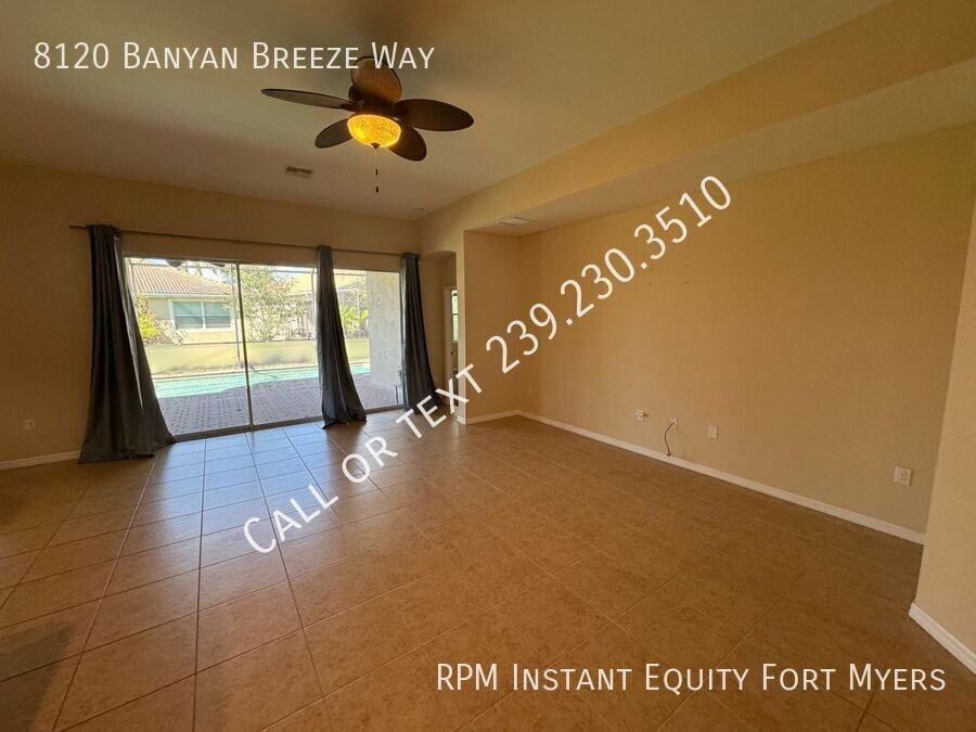 8120 Banyan Breeze Way - Photo 5 of 31