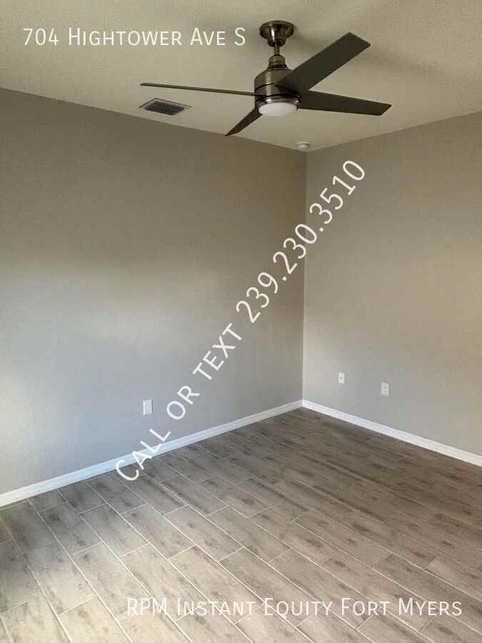 704 Hightower Ave S - Photo 5 of 13