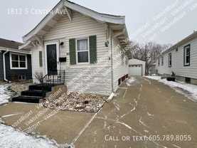 1812 S Center Ave - Photo 1 of 1