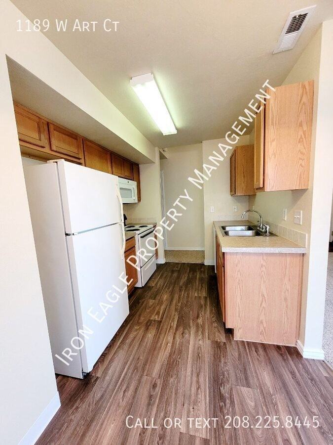 1189 W Art Ct - Photo 6 of 14