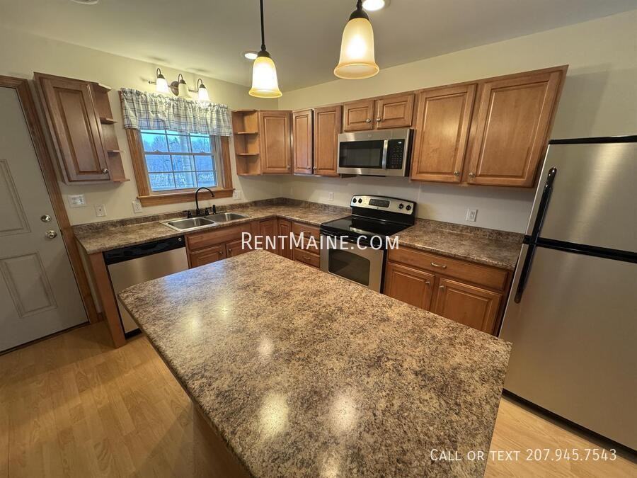 20 Main Rd S #2 - Photo 2 of 18