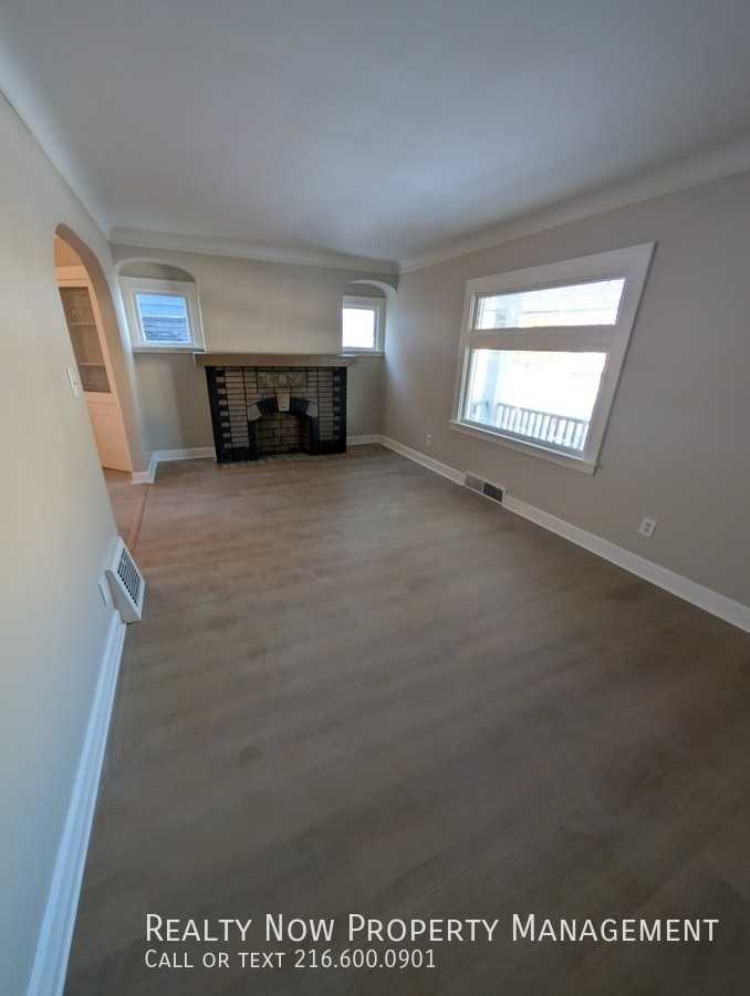 5110 Philip Ave - Photo 2 of 12