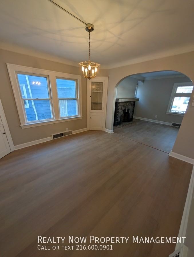 5110 Philip Ave - Photo 5 of 12