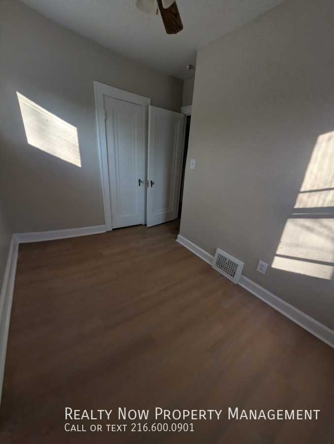 5110 Philip Ave - Photo 6 of 12