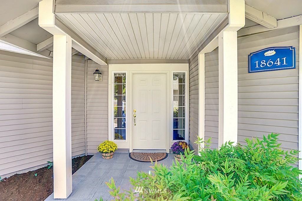 18641 Ne 55th Way - Photo 2 of 22