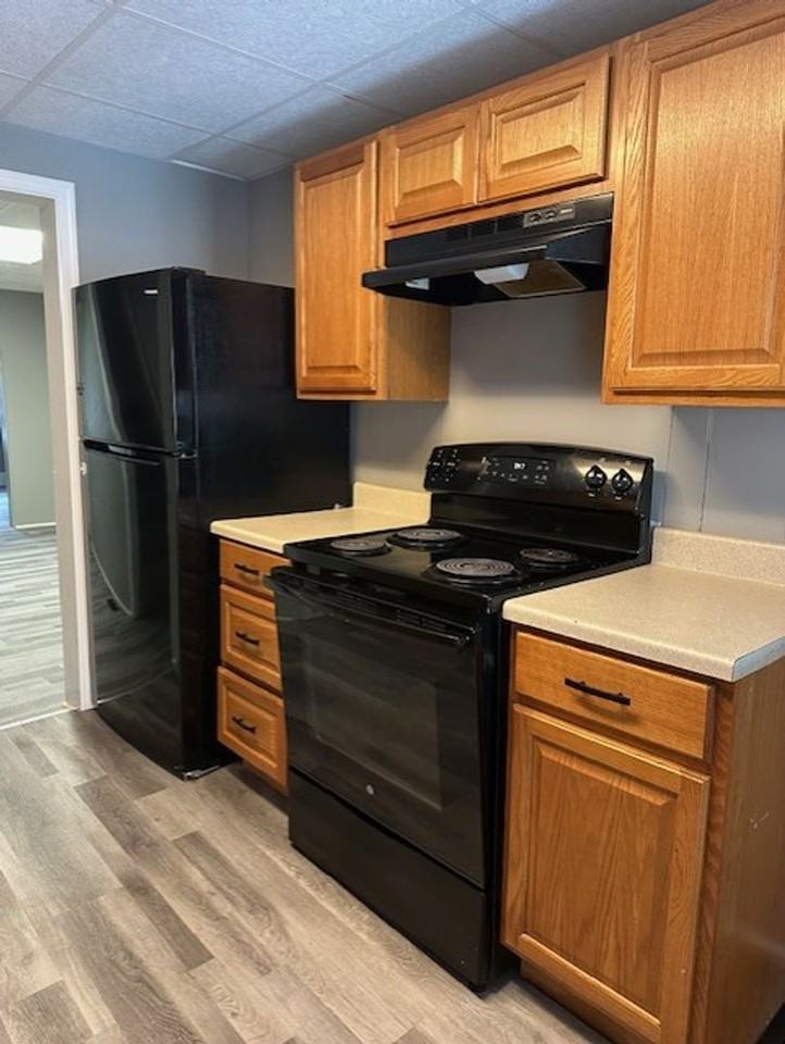 441 Catherine St - Photo 7 of 14