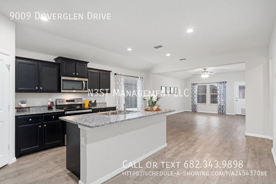 9009 Doverglen Dr - Photo 3 of 32