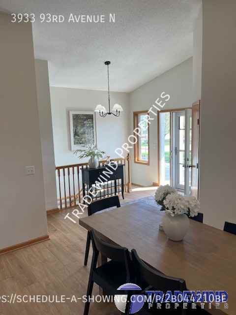 3933 93rd Ave N - Photo 4 of 13