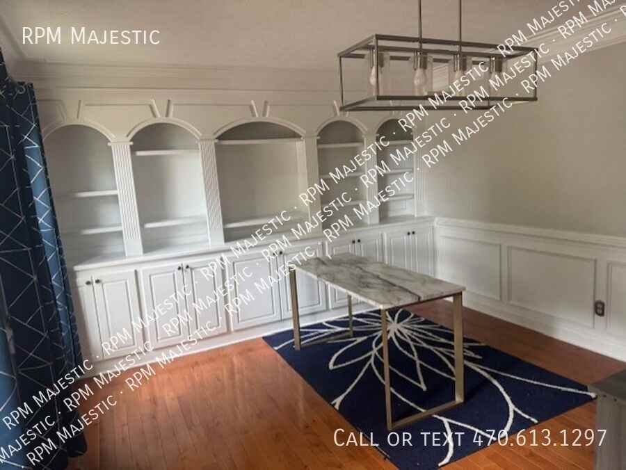 6960 Whispering Oaks Ct - Photo 2 of 19