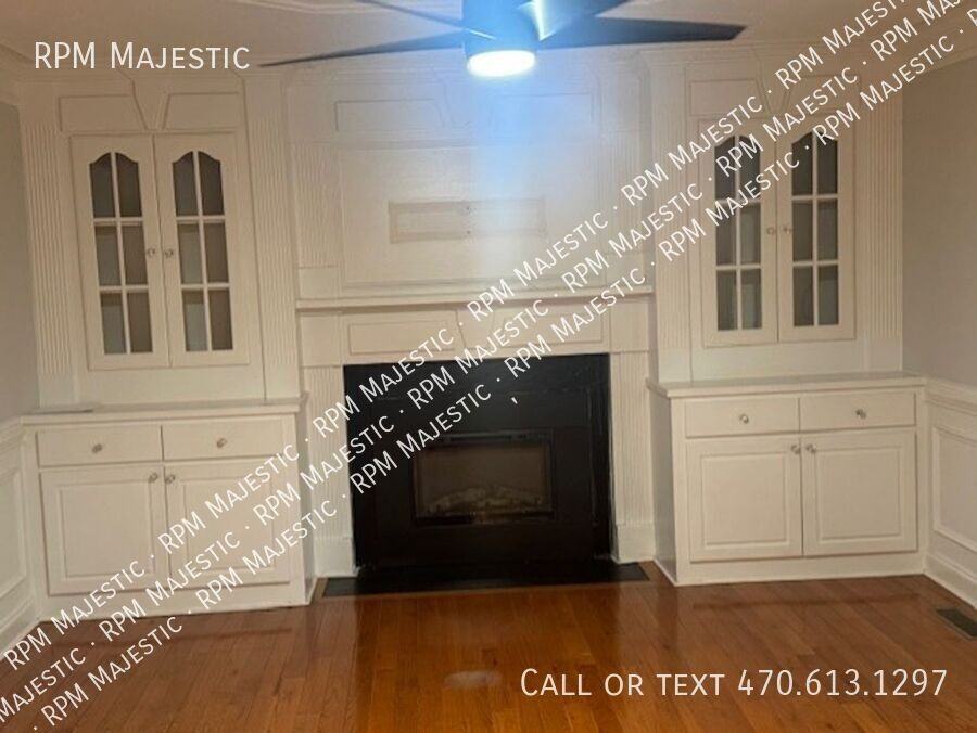 6960 Whispering Oaks Ct - Photo 7 of 19