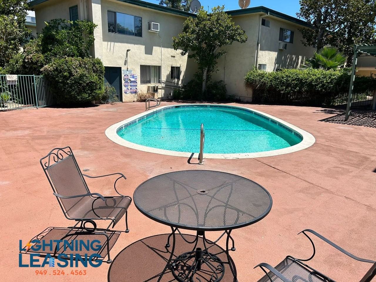 5133 Yarmouth Ave #31D - Photo 3 of 11