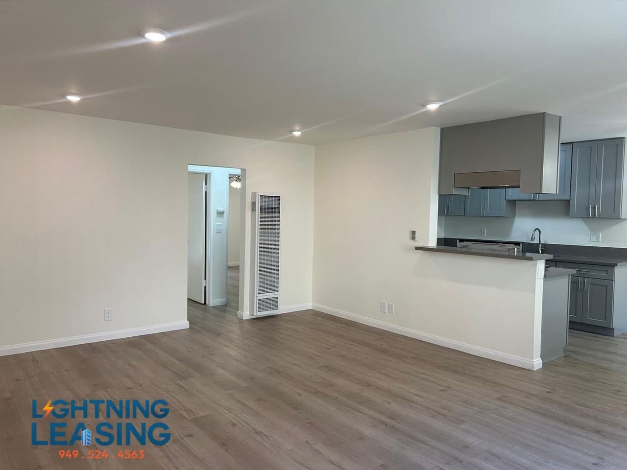 5133 Yarmouth Ave #31D - Photo 5 of 11