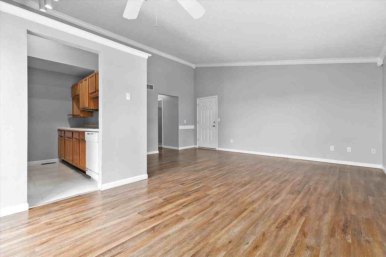 2636 Villa Park Dr #D - Photo 6 of 10