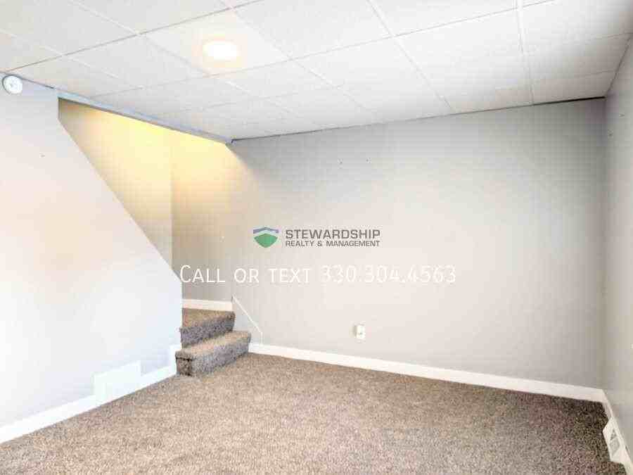 15265 Lincoln Way W - Photo 6 of 18