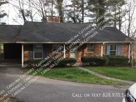 featured image of 1430 Ridgecrest Dr