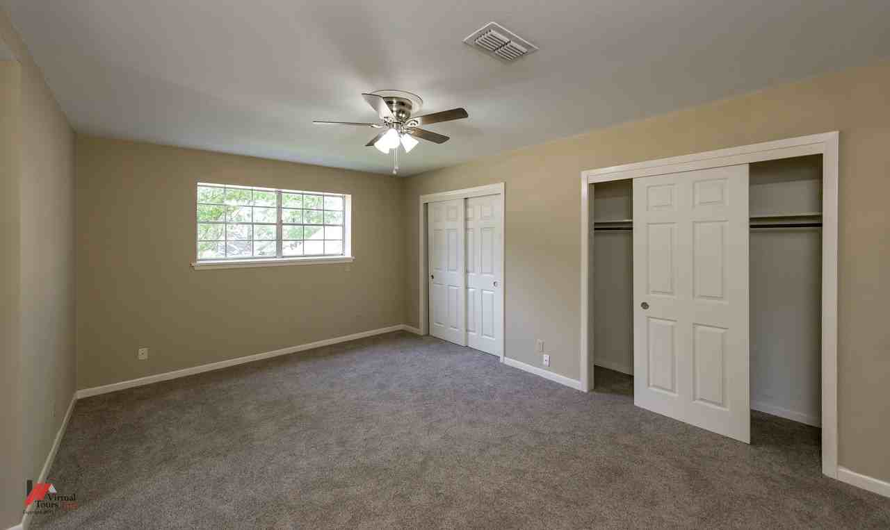 656 Albemarle Dr - Photo 6 of 25