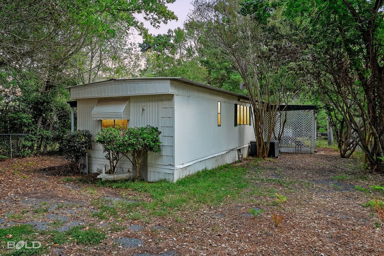 589 N Main St - Photo 6 of 27