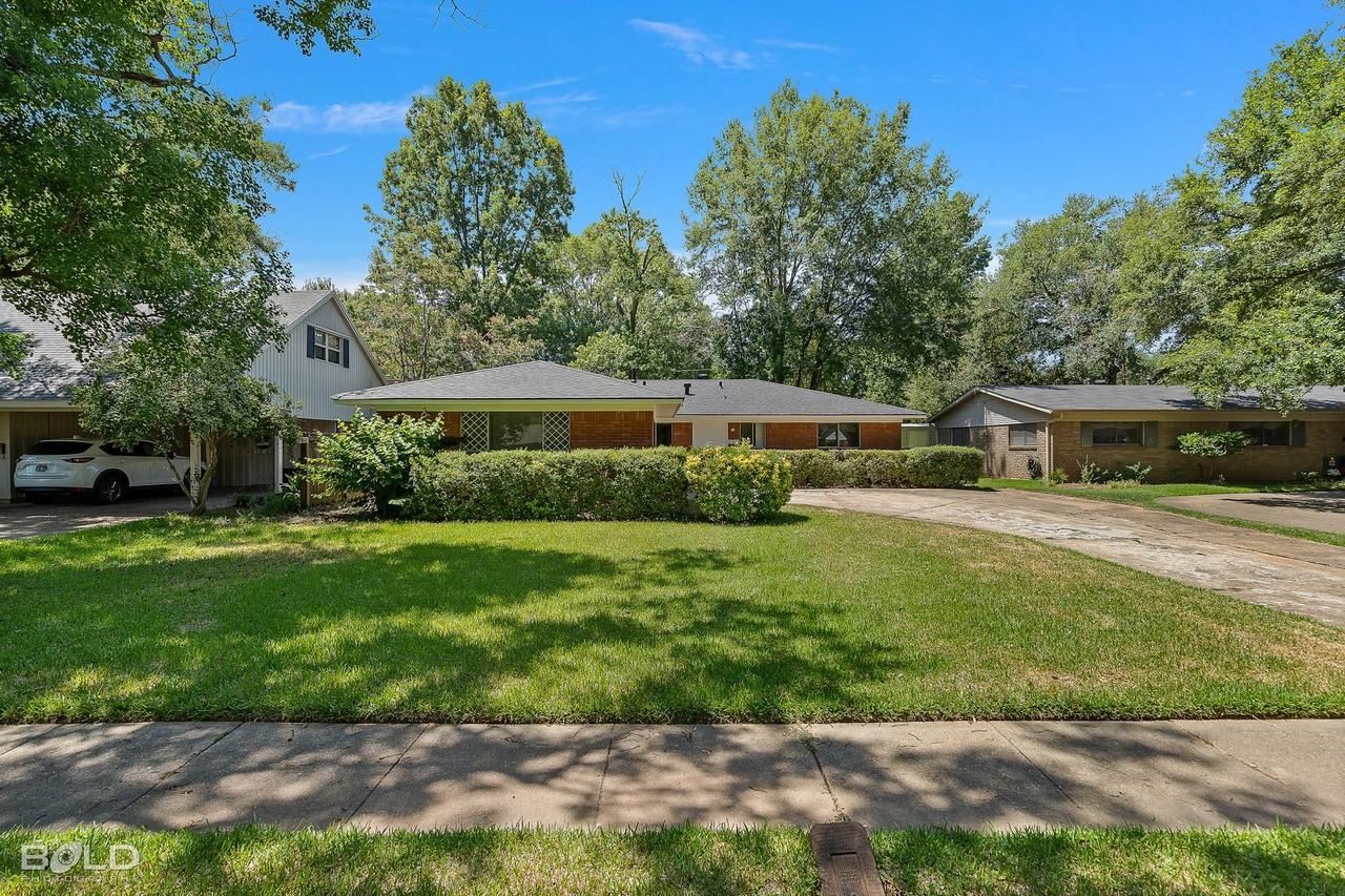 321 Tallow Ln - Photo 7 of 24