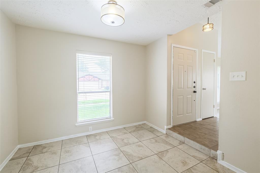 20223 Regents Corner Dr #NA - Photo 4 of 11