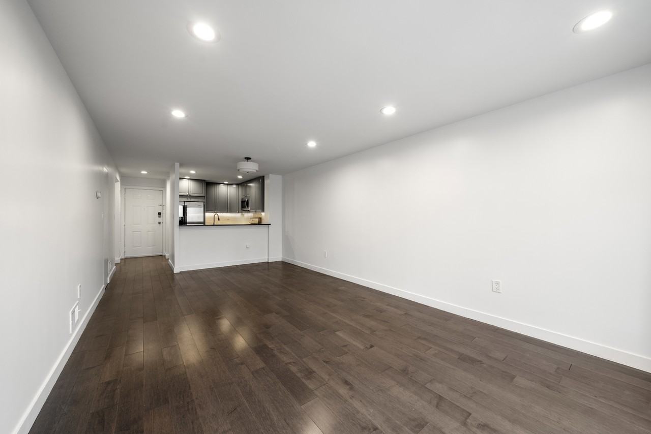 417 Ellery Ct #417 - Photo 7 of 27