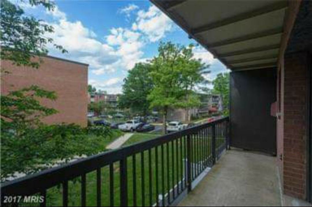 3230 S 28th St #202 - Photo 3 of 8