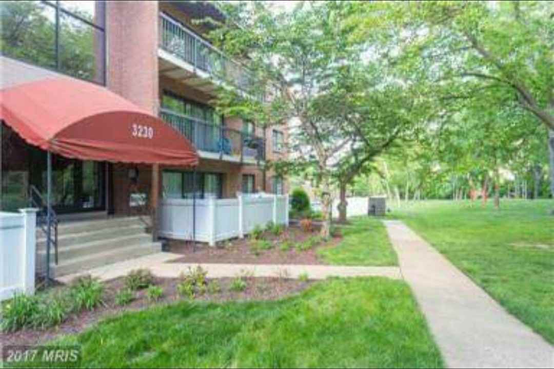 3230 S 28th St #202 - Photo 4 of 8