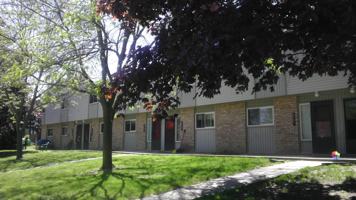 featured image of 9121 Brookside Dr #9133