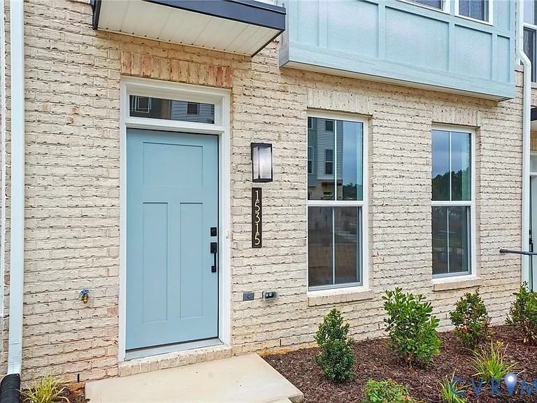 15315 Sunray Aly #1 - Photo 2 of 25