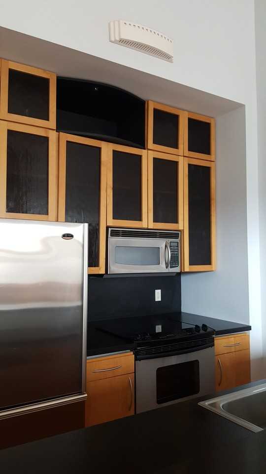 59 College St #404 - Photo 4 of 13