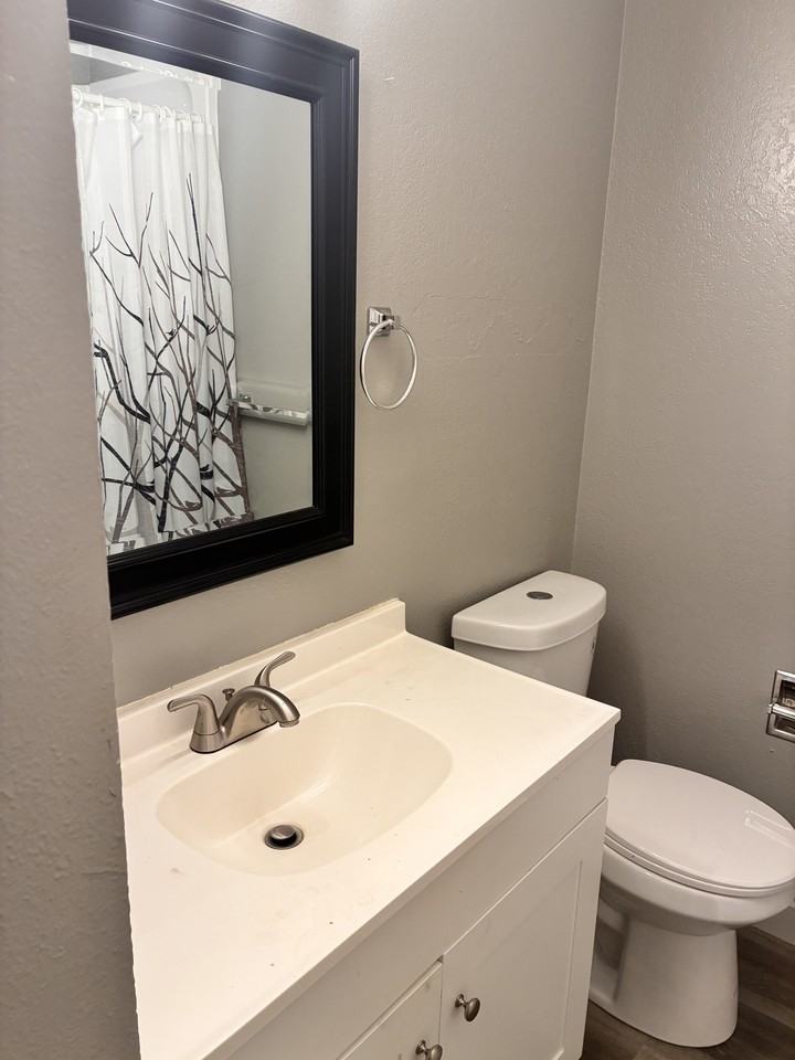 420 E C St #422 - Photo 2 of 14