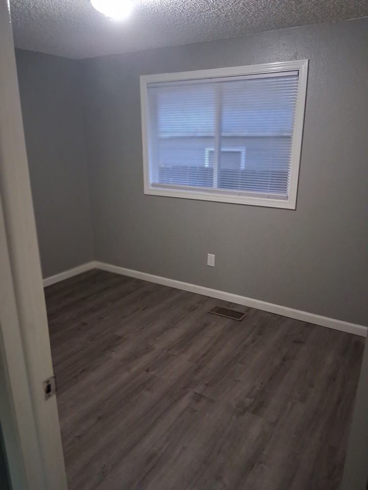 420 E C St #422 - Photo 5 of 14