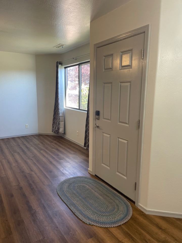 N Carla Vista Dr #C - Photo 3 of 19