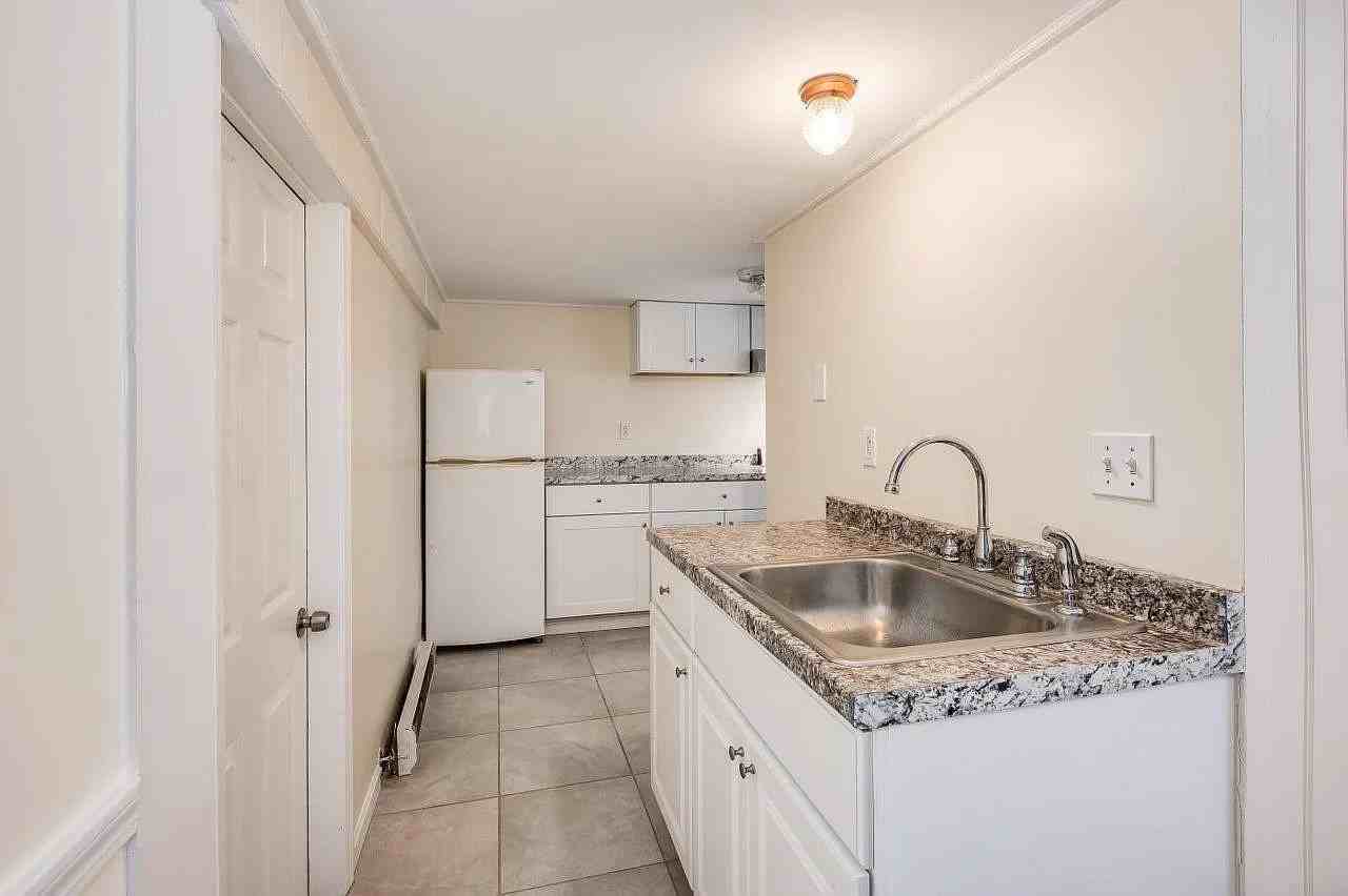 8 Woodridge Rd #ADU - Photo 2 of 10