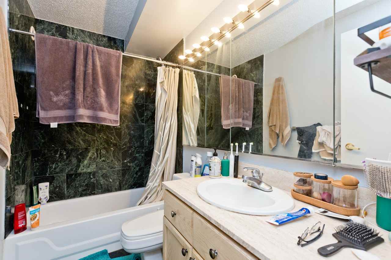 195 N Harbor Dr #3104 - Photo 6 of 11