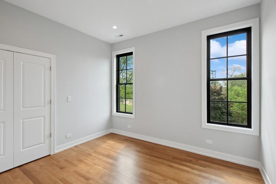 1339 N Noble St #1 - Photo 6 of 11