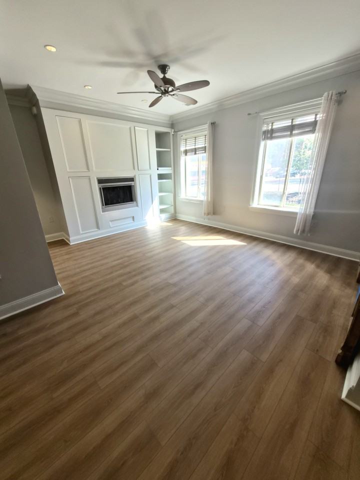 8 Andrew Pl #8 - Photo 2 of 18