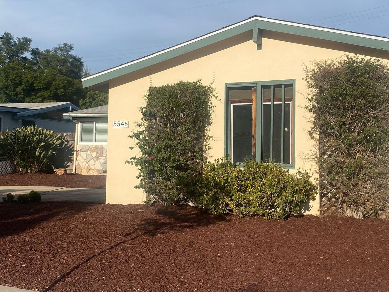 5546 Waring Rd - Photo 4 of 39