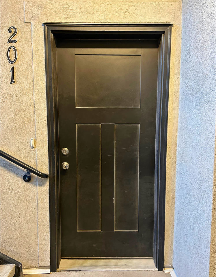 3375 W 2010 N Q201 - 1 #1 - Photo 2 of 23