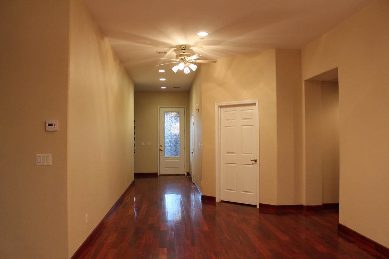 5584 Hawley Ct #1 - Photo 6 of 26