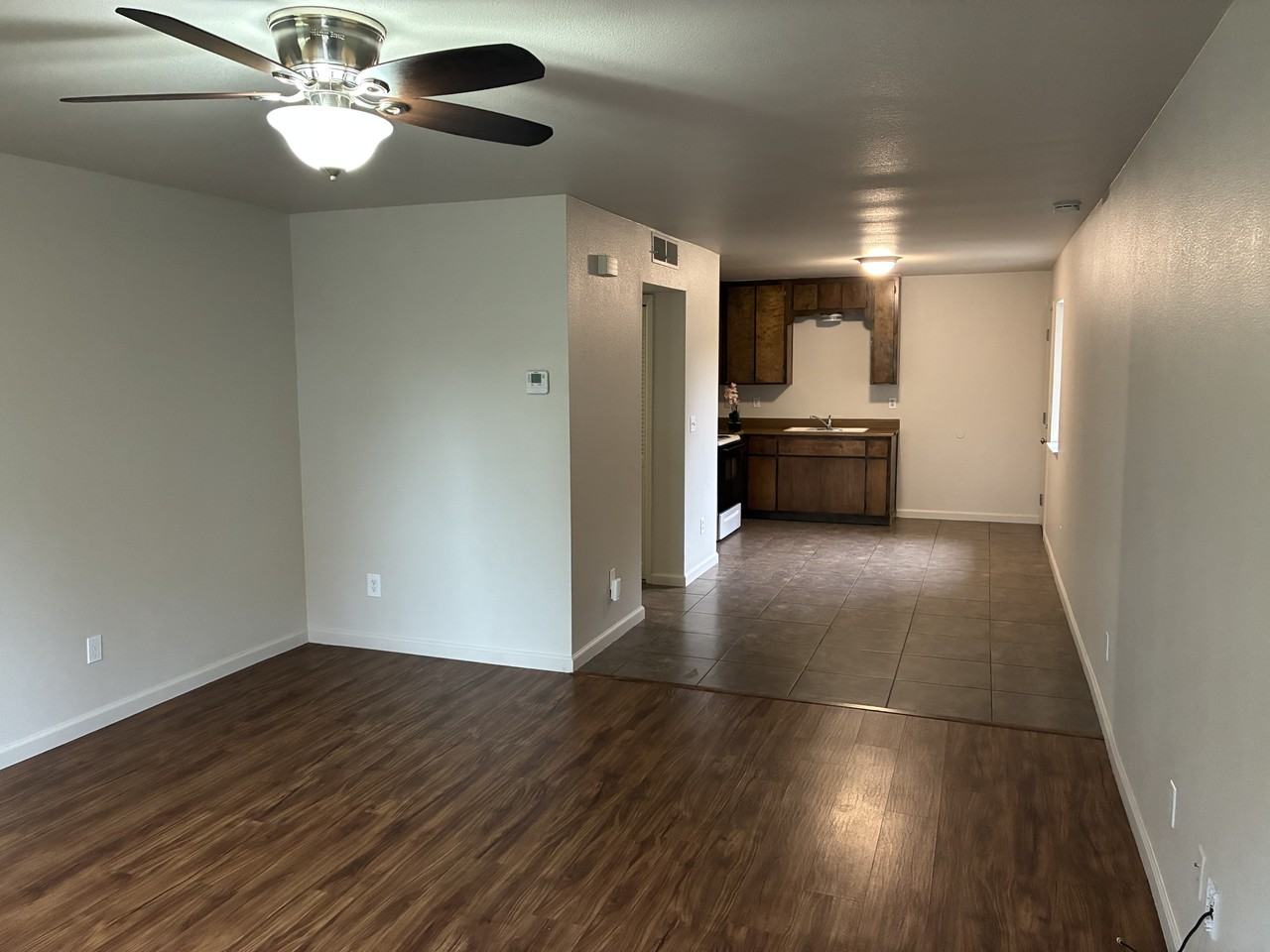 534 Sunrise Ave #D - Photo 3 of 28