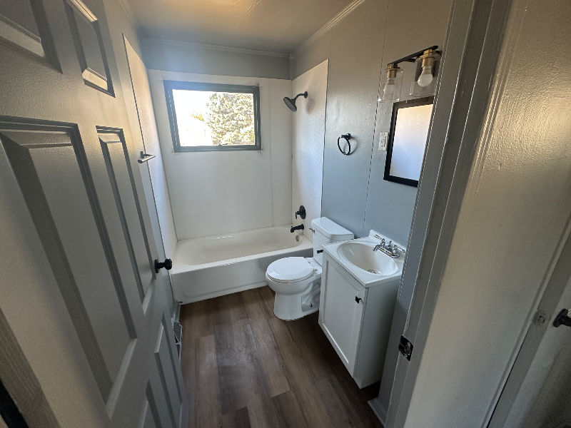 3127 S 40th St - Photo 5 of 15