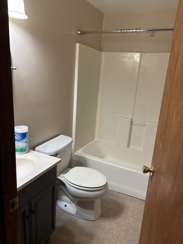 1 Hemans St #2 - Photo 2 of 9