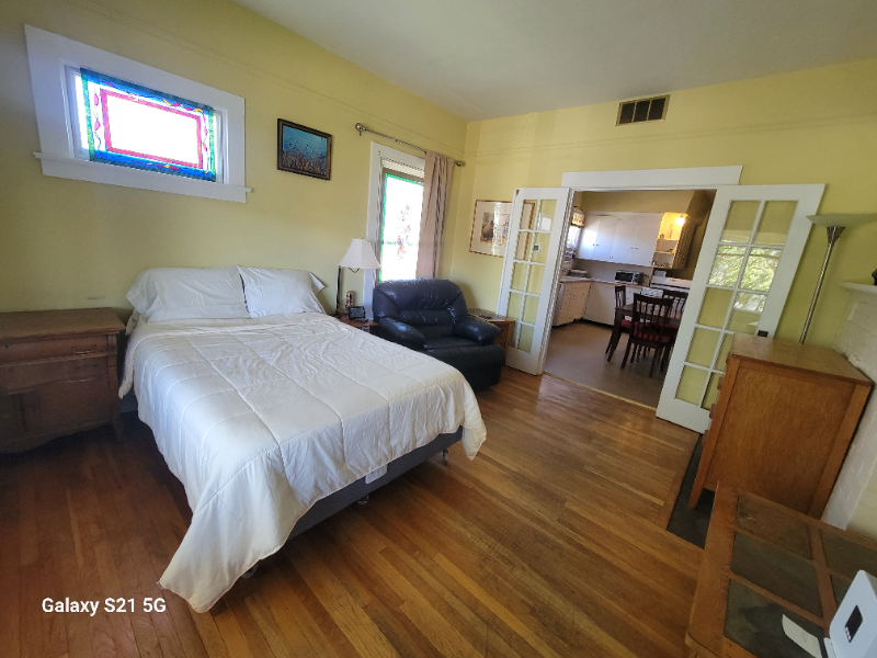 700 W 13th St #1 - Photo 5 of 6