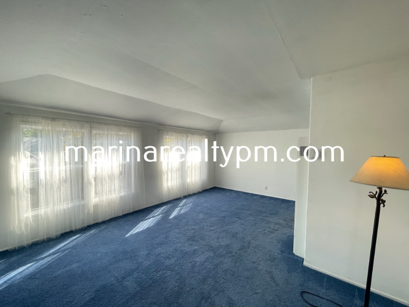 1716 Marin St #B - Photo 2 of 28